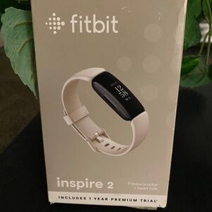 Fitbit inspire 2 / NWT in box (white)